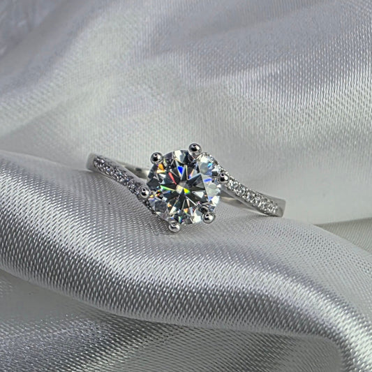 1 Ctw Moissanite- Size 5.75