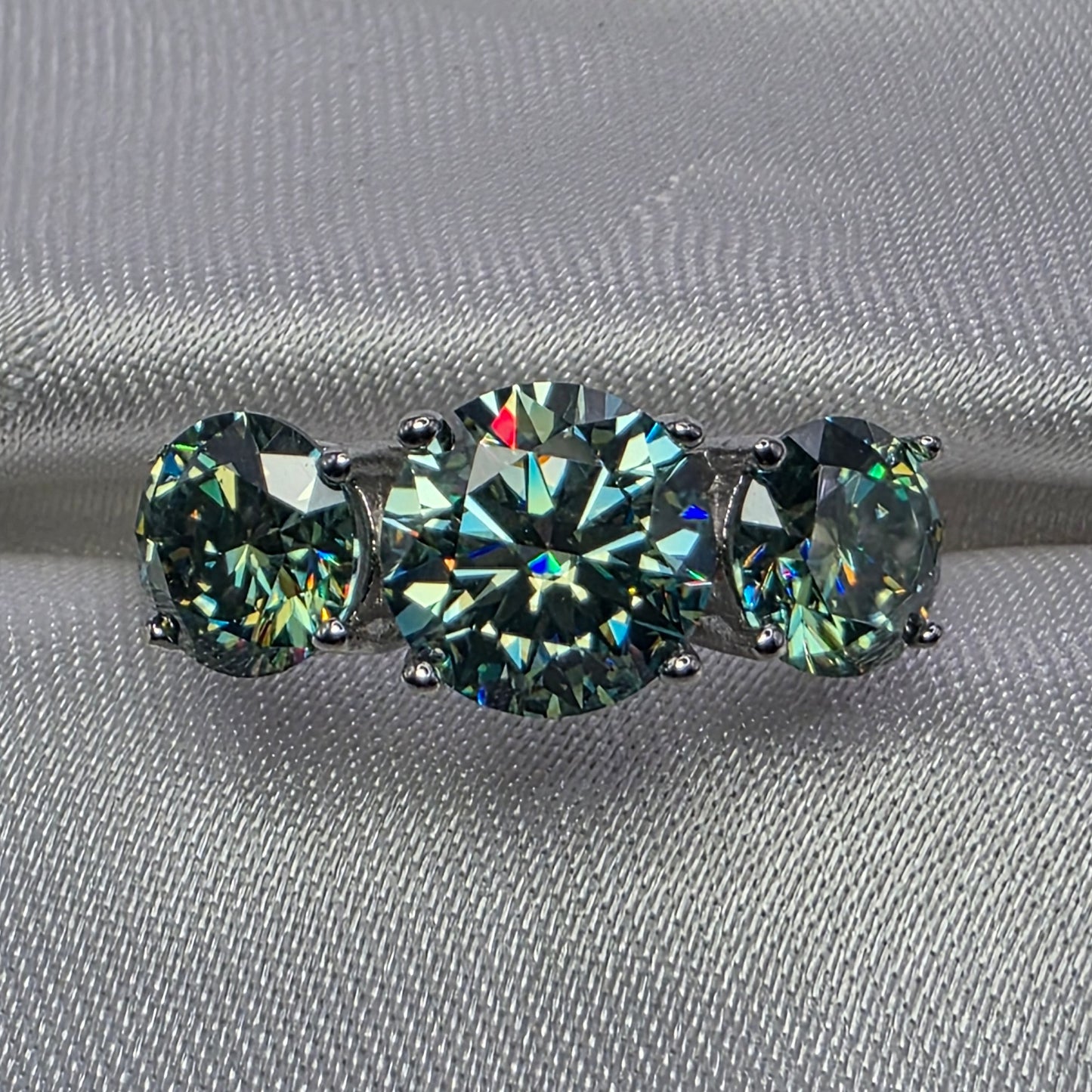 4 ctw Green Moissanite Size 9