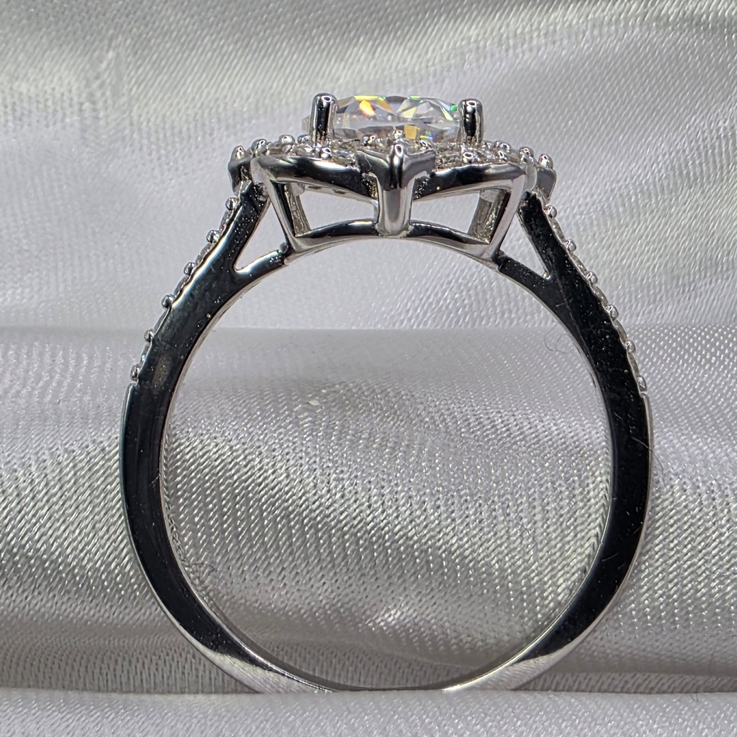 3 ctw Oval w/ halo