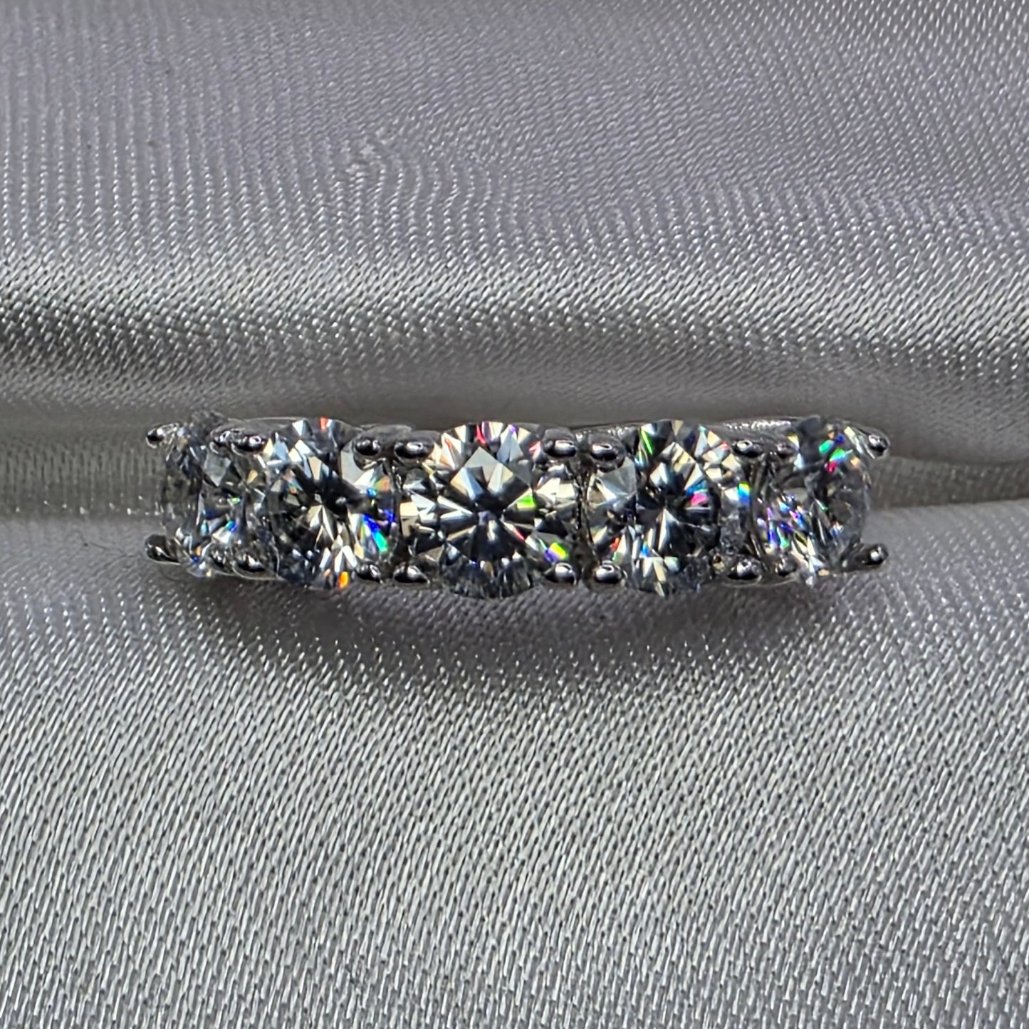 3 Ctw 5 stone, size 6.0