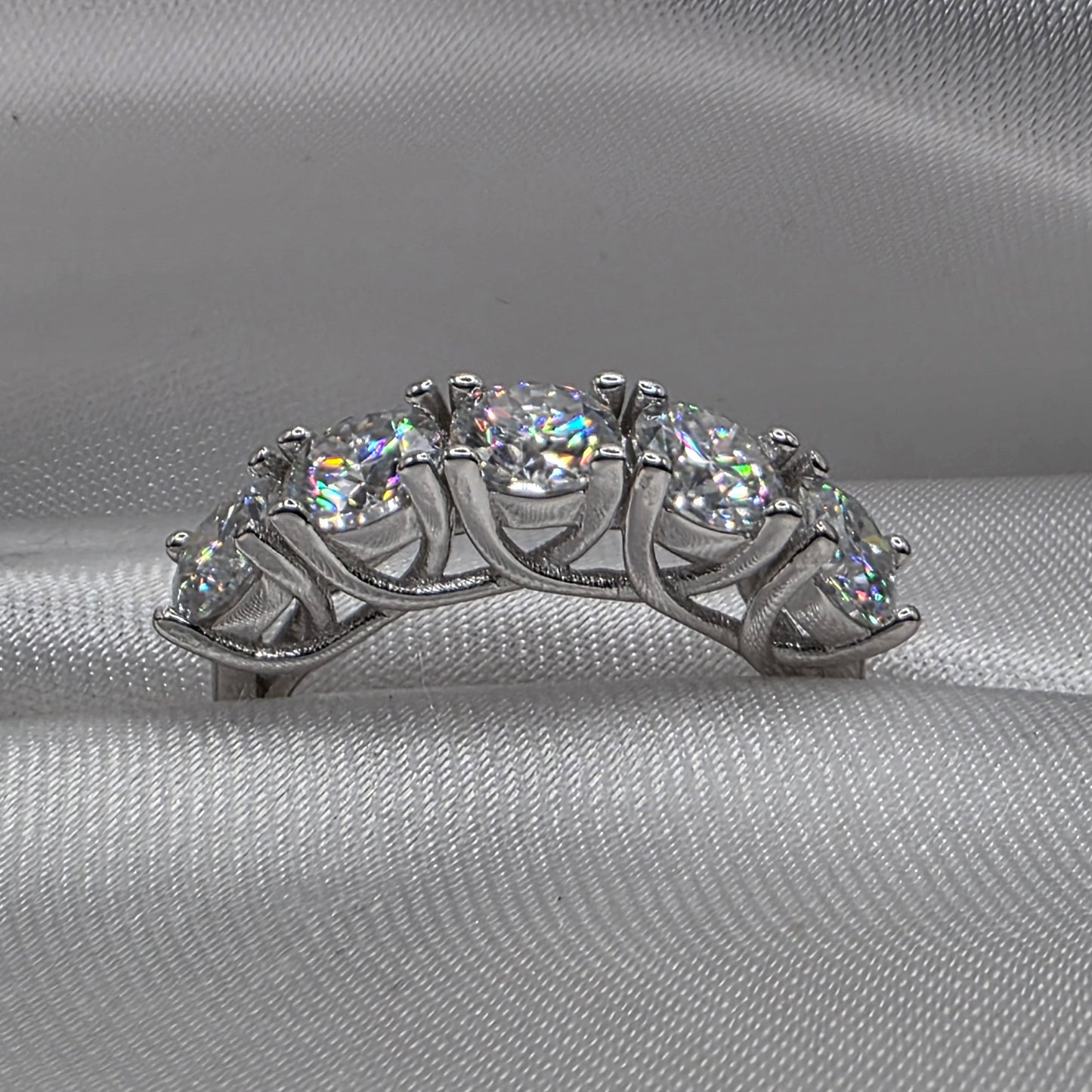 3 Ctw 5 stone, size 6.0