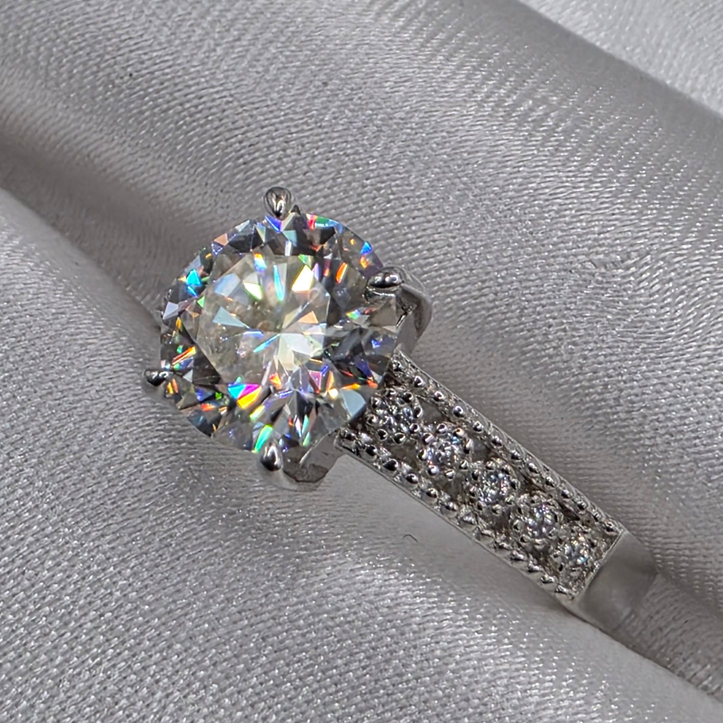 2 ctw Moissanite, 18K, size 8.0