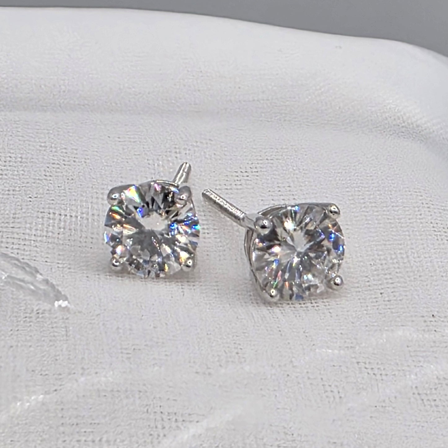 2 Ctw Moissanite SB