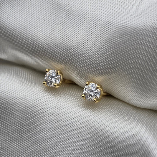 0.5 ctw yellow gold Moissanite SB