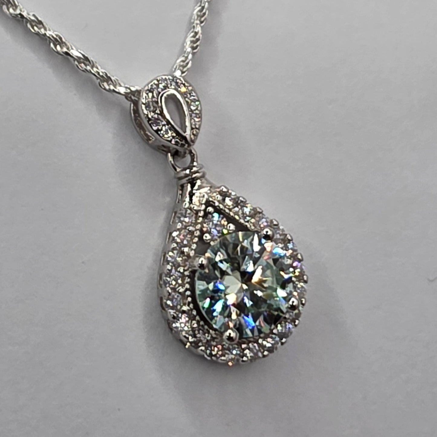 2 Ctw Moissanite Ice Blue