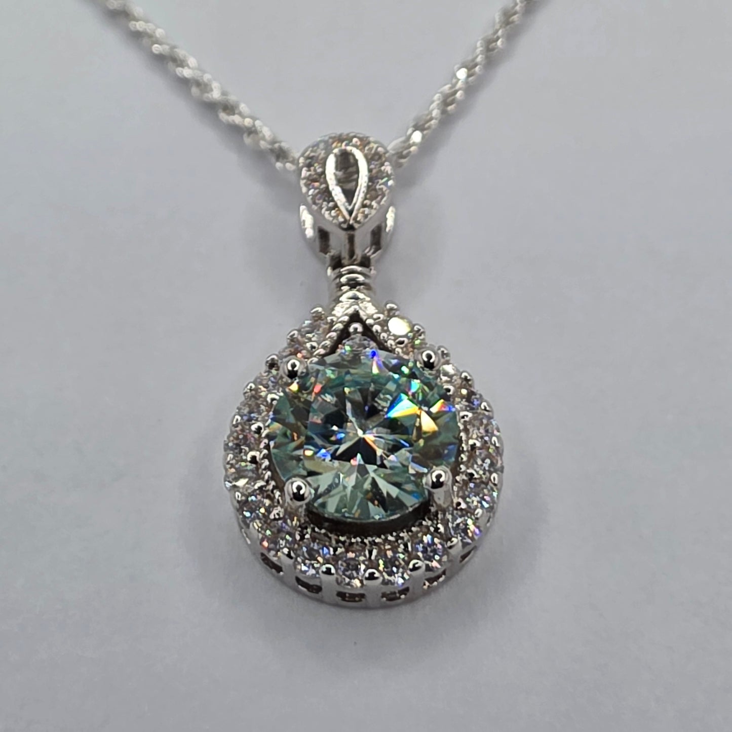2 Ctw Moissanite Ice Blue