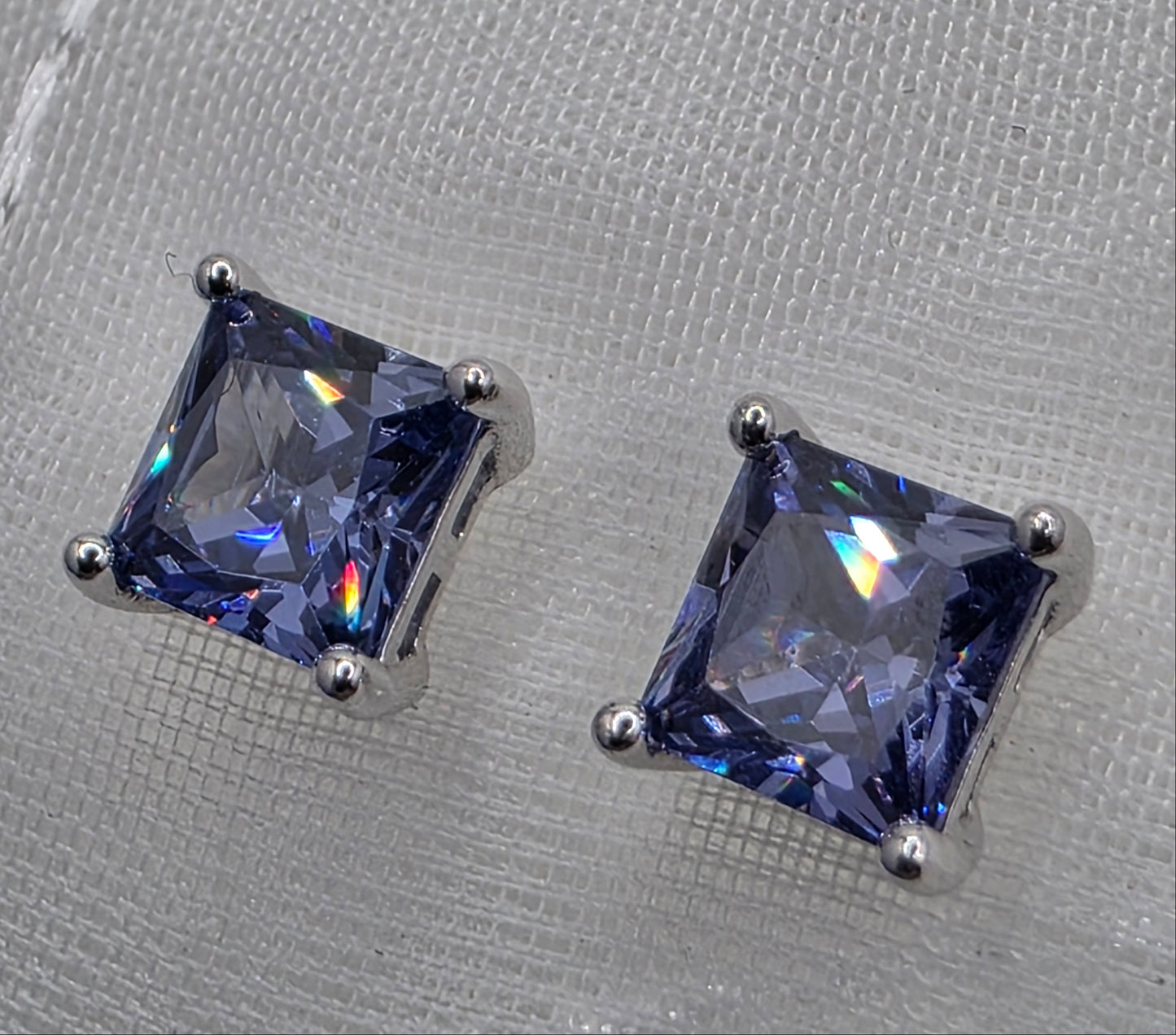 1.6 ctw Princess Cut Tanzanite PB