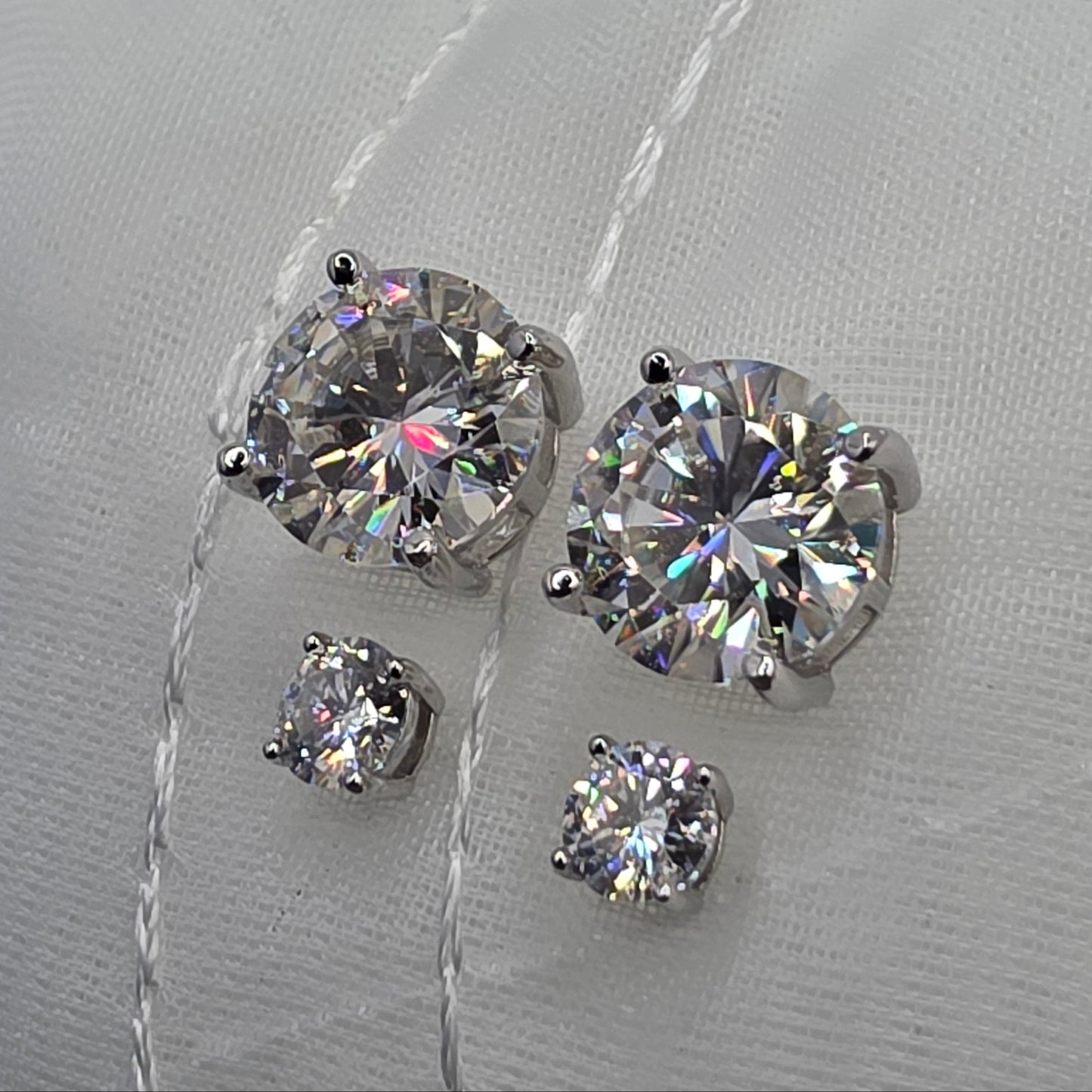 8 Ctw Moissanite SB