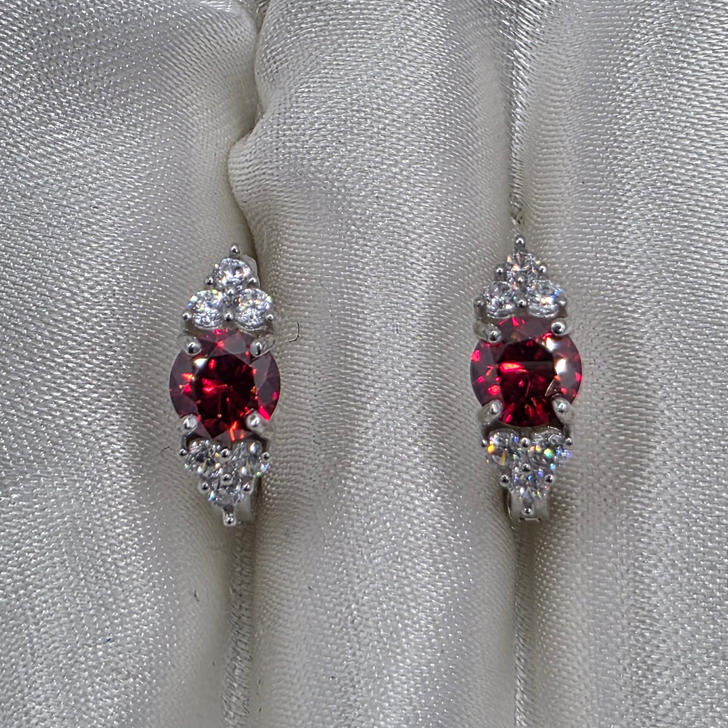 1 Ctw Red Moissanite huggies